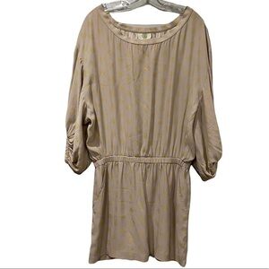 Koch Medium Large 💯 Silk Neutral Gold Wolf Fox Print Boho Mini Dress Rare 426